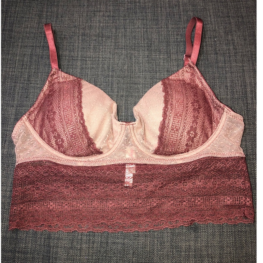 Lace crop top